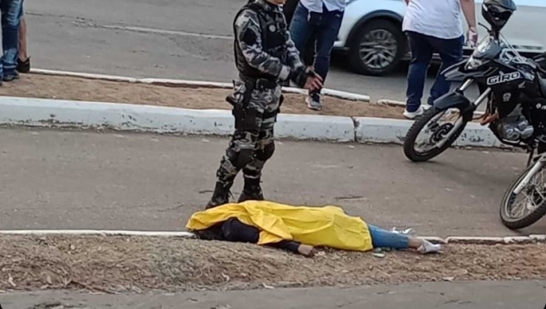 Jovem que participava de carreata de Gladson em Rio Branco cai de caminhonete e morre